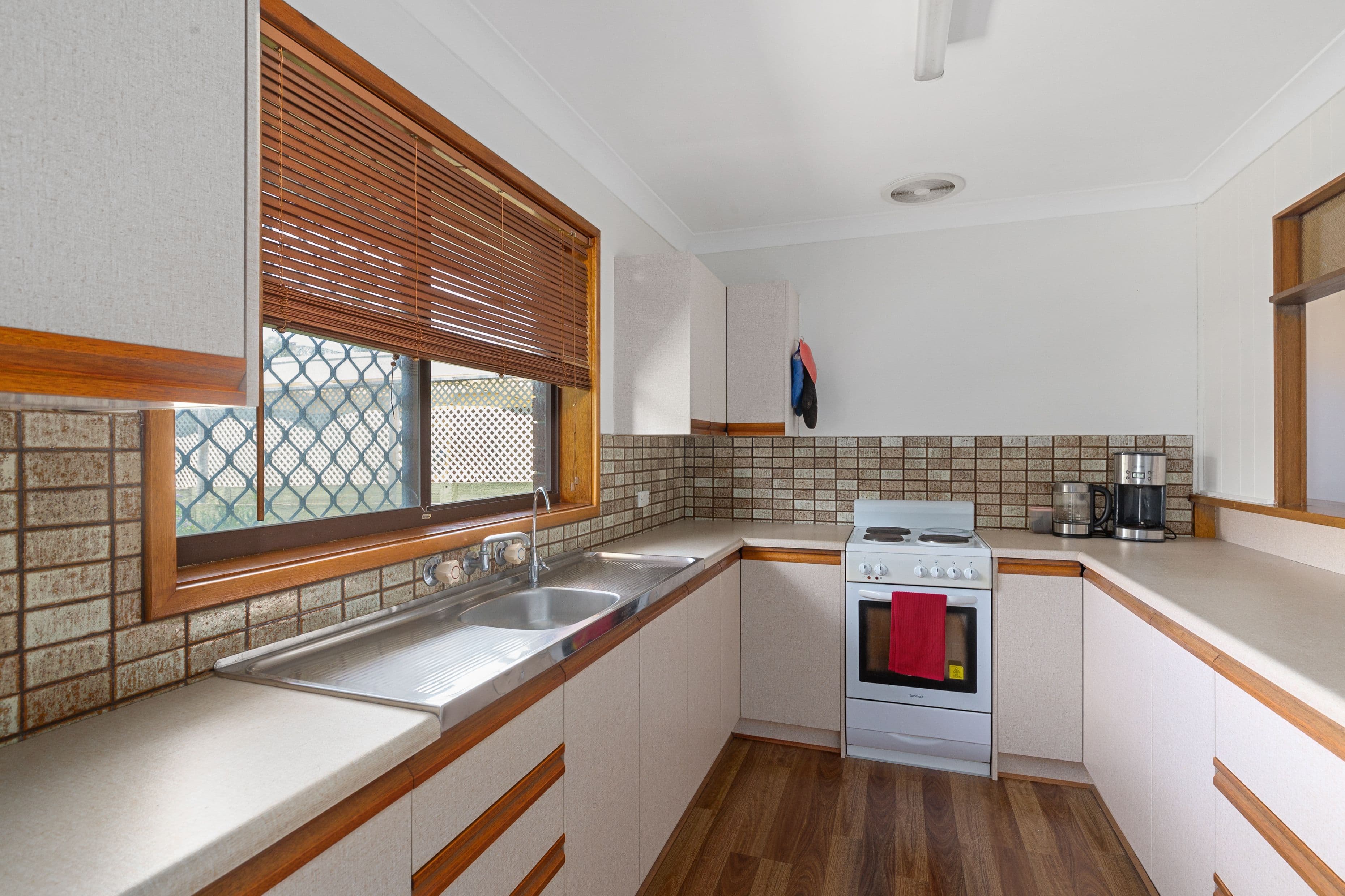 32 Jessamine Avenue, Reynella SA 5161, Reynella - Thumbnail 7