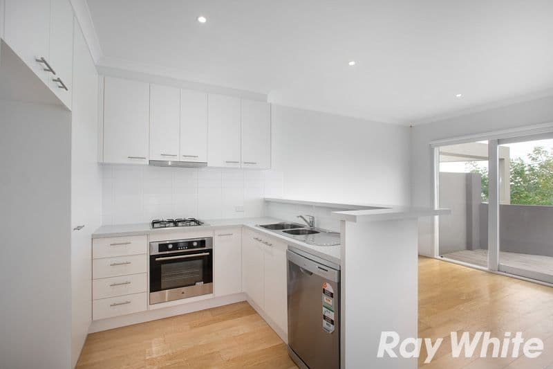 57 Lakeside Boulevard, PAKENHAM VIC 3810, Pakenham - Thumbnail 2