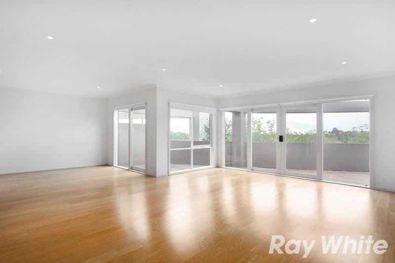 57 Lakeside Boulevard, PAKENHAM VIC 3810, Pakenham - Thumbnail 3
