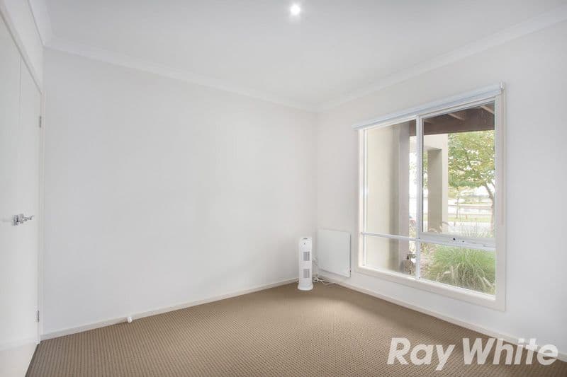 57 Lakeside Boulevard, PAKENHAM VIC 3810, Pakenham - Thumbnail 6