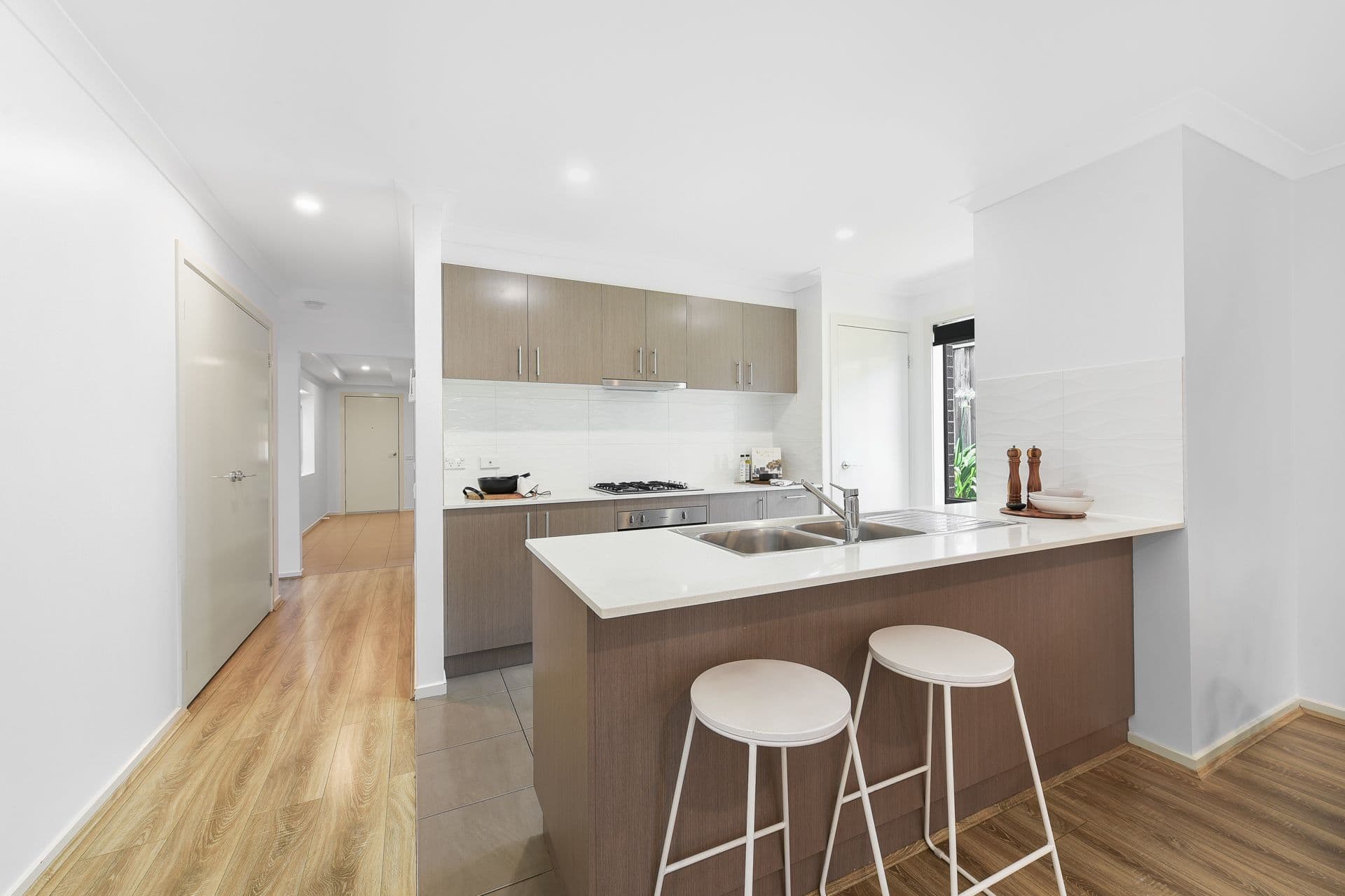 5 Nutmeg Close, Berwick VIC 3806, Berwick - Thumbnail 5