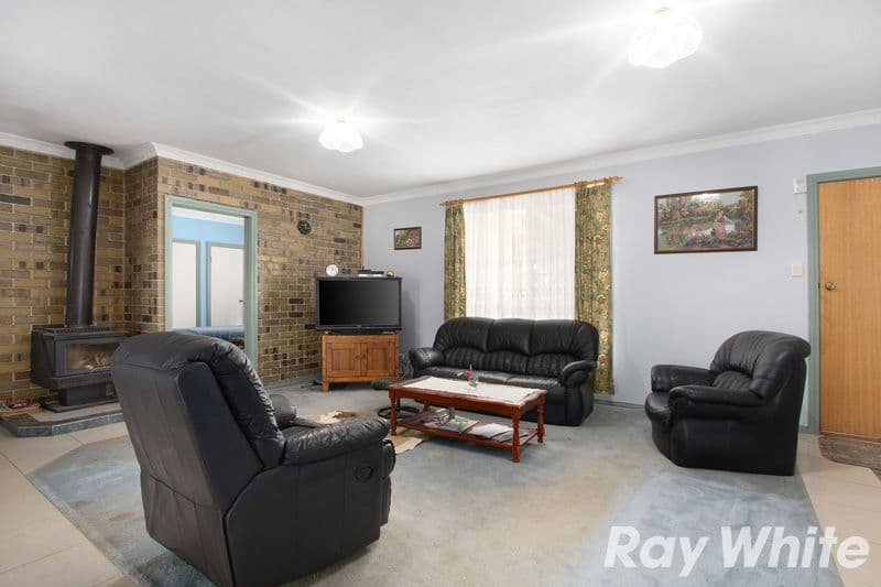 55 Mont Albert Road, Garfield VIC 3814, Garfield - Thumbnail 2