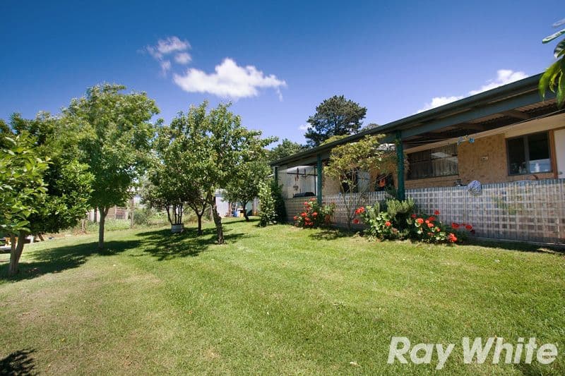 55 Mont Albert Road, Garfield VIC 3814, Garfield - Thumbnail 4
