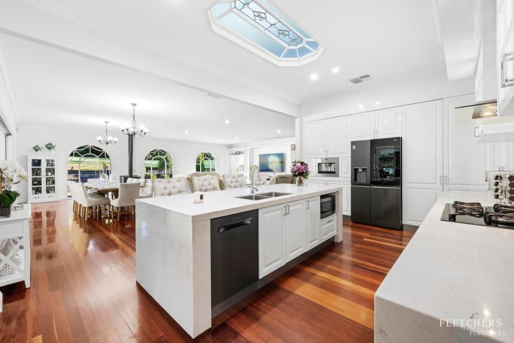93 Monbulk Seville Road, Wandin East - Thumbnail 7