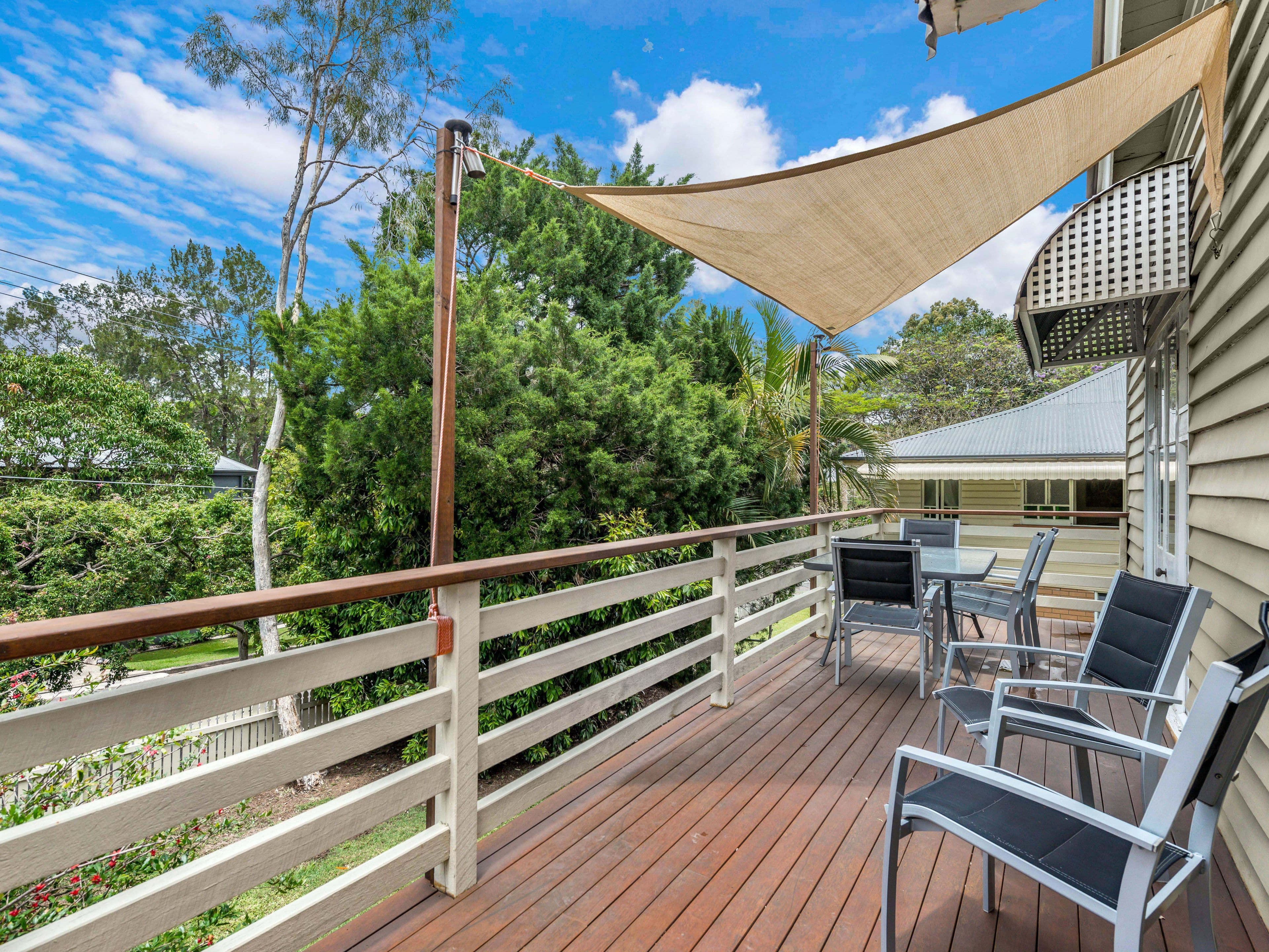 21 Gramere Avenue, Ashgrove QLD 4060, Ashgrove - Thumbnail 2
