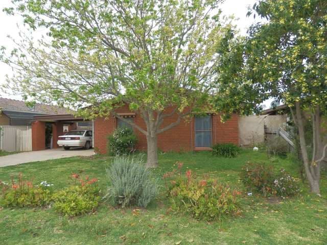 15 Butcher Street, ECHUCA VIC 3564, Echuca - Thumbnail 2