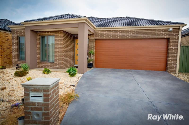 41 Cohens Way, PAKENHAM VIC 3810, Pakenham - Image 1