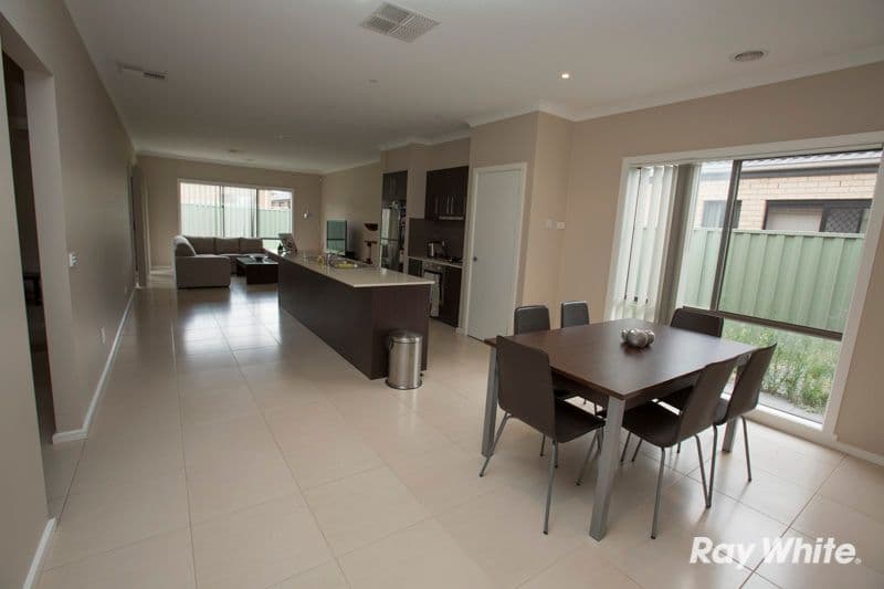 41 Cohens Way, PAKENHAM VIC 3810, Pakenham - Thumbnail 7
