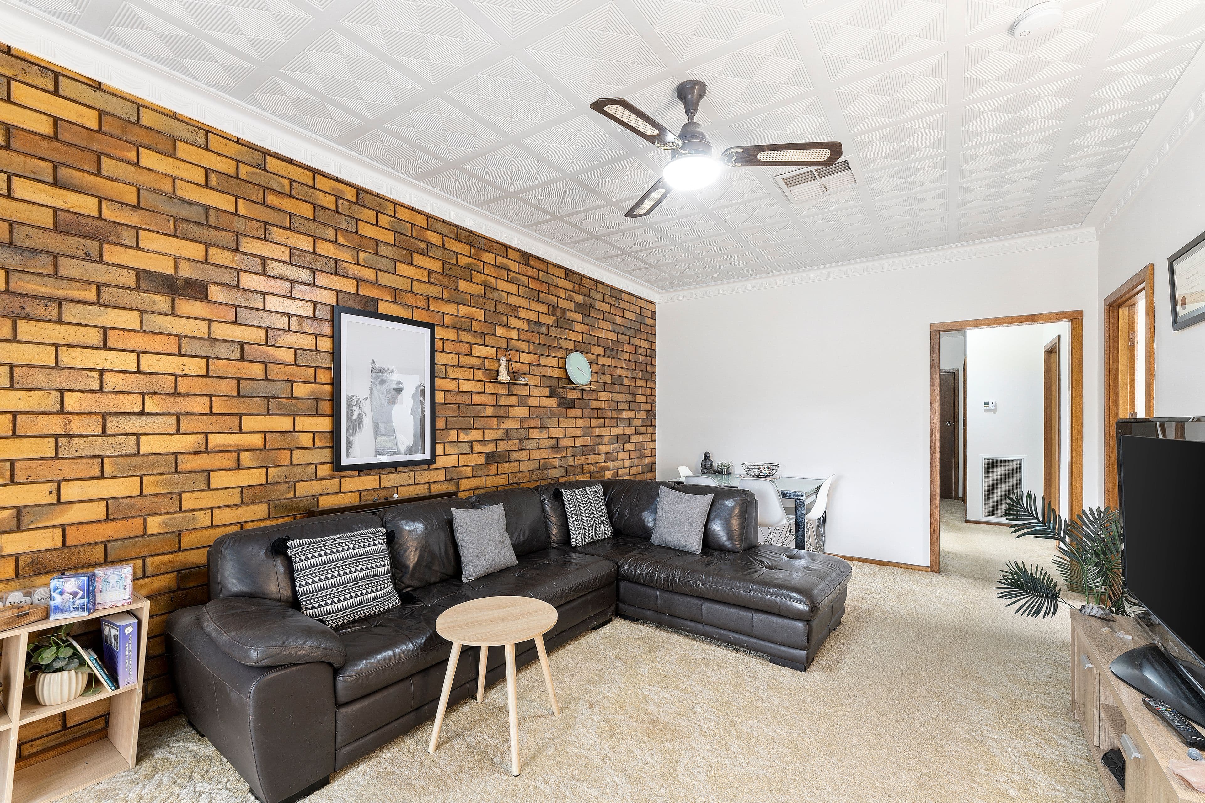 15 Blaxland Drive, Sunbury VIC 3429, Sunbury - Thumbnail 3