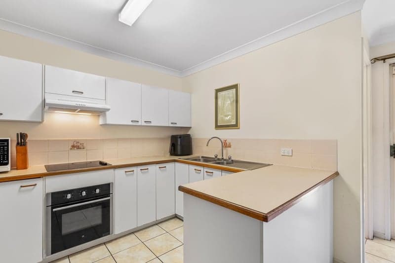 128 Smith Road, Woodridge - Thumbnail 4
