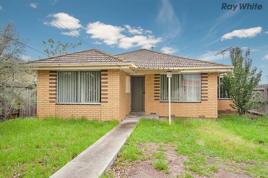 12 Douglas Avenue, St Albans VIC 3021, St Albans - Image 1