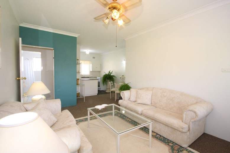 4  Gray Street, WOONONA NSW 2517, Woonona - Thumbnail 2