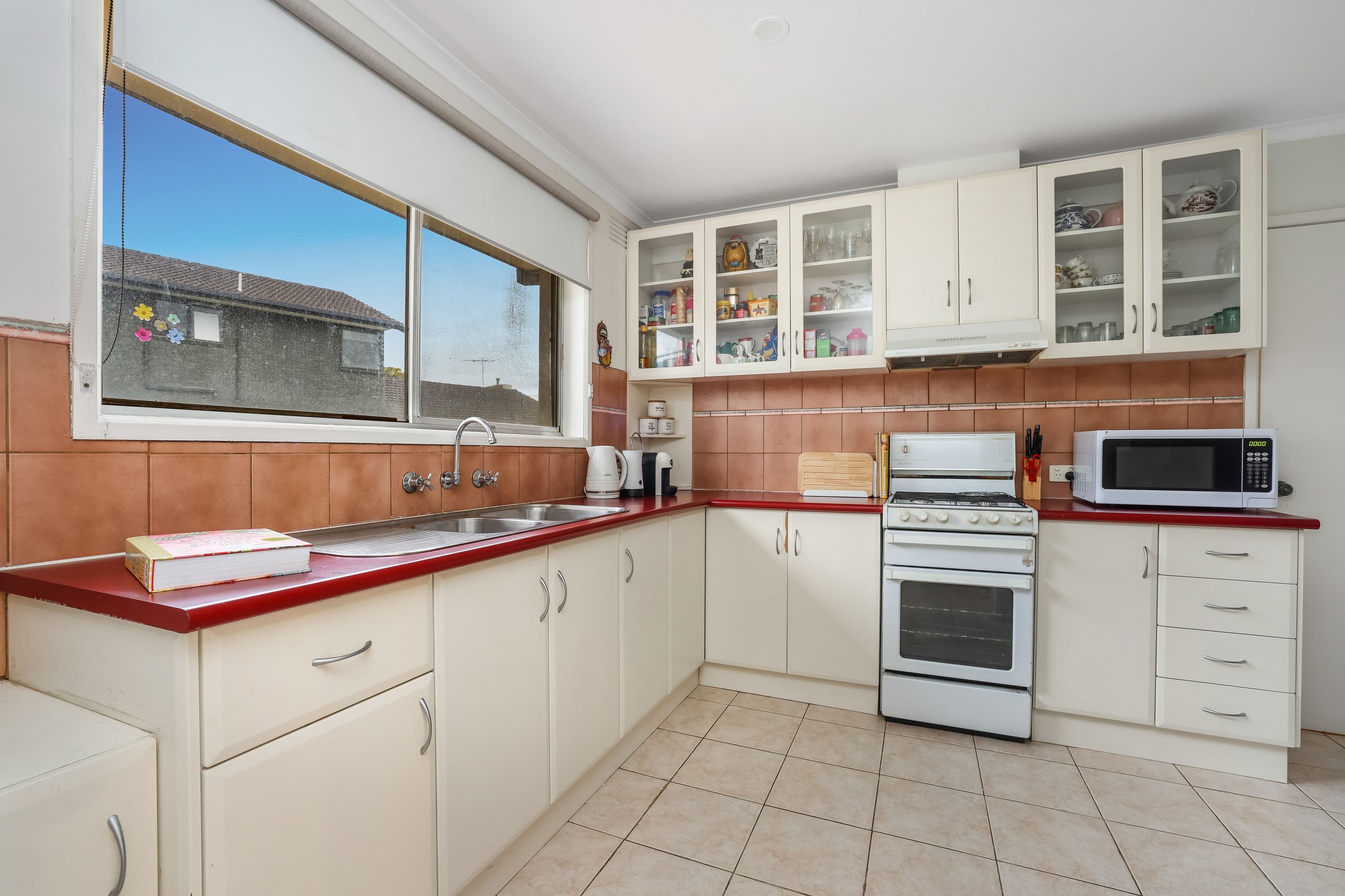 118 South Circular Road, Gladstone Park VIC 3043, Gladstone Park - Thumbnail 4
