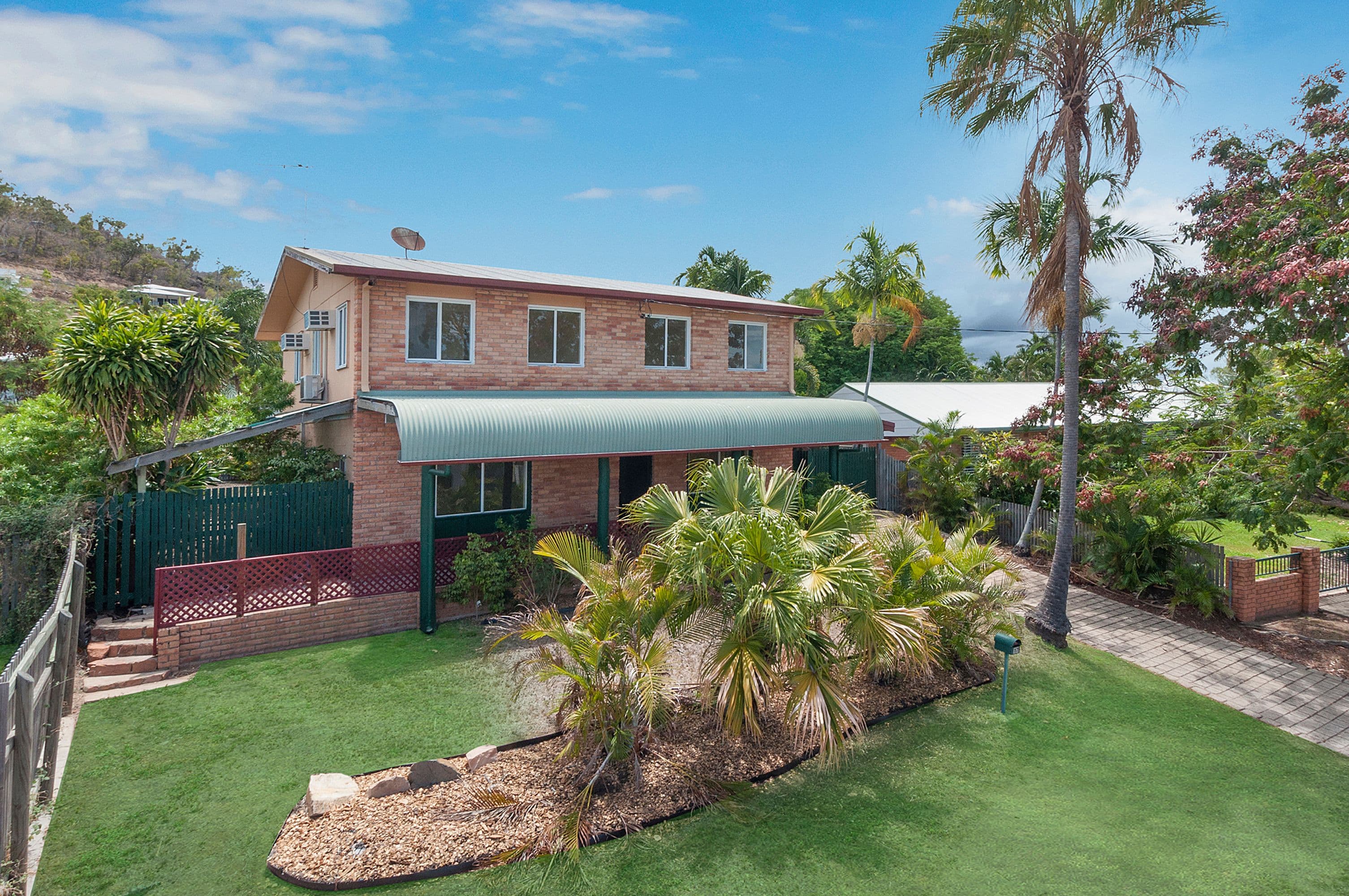 17 Mount Louisa Drive, Mount Louisa QLD 4814, Mount Louisa - Image 1