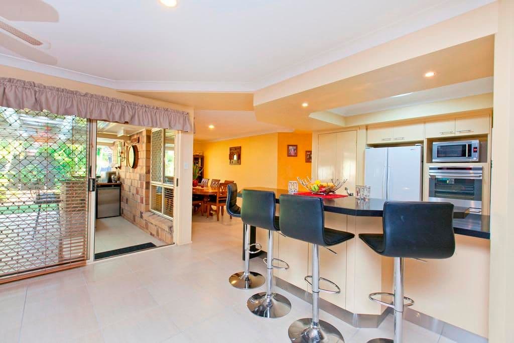 41 Prunda Circuit, WELLINGTON POINT QLD 4160, Wellington Point - Thumbnail 4