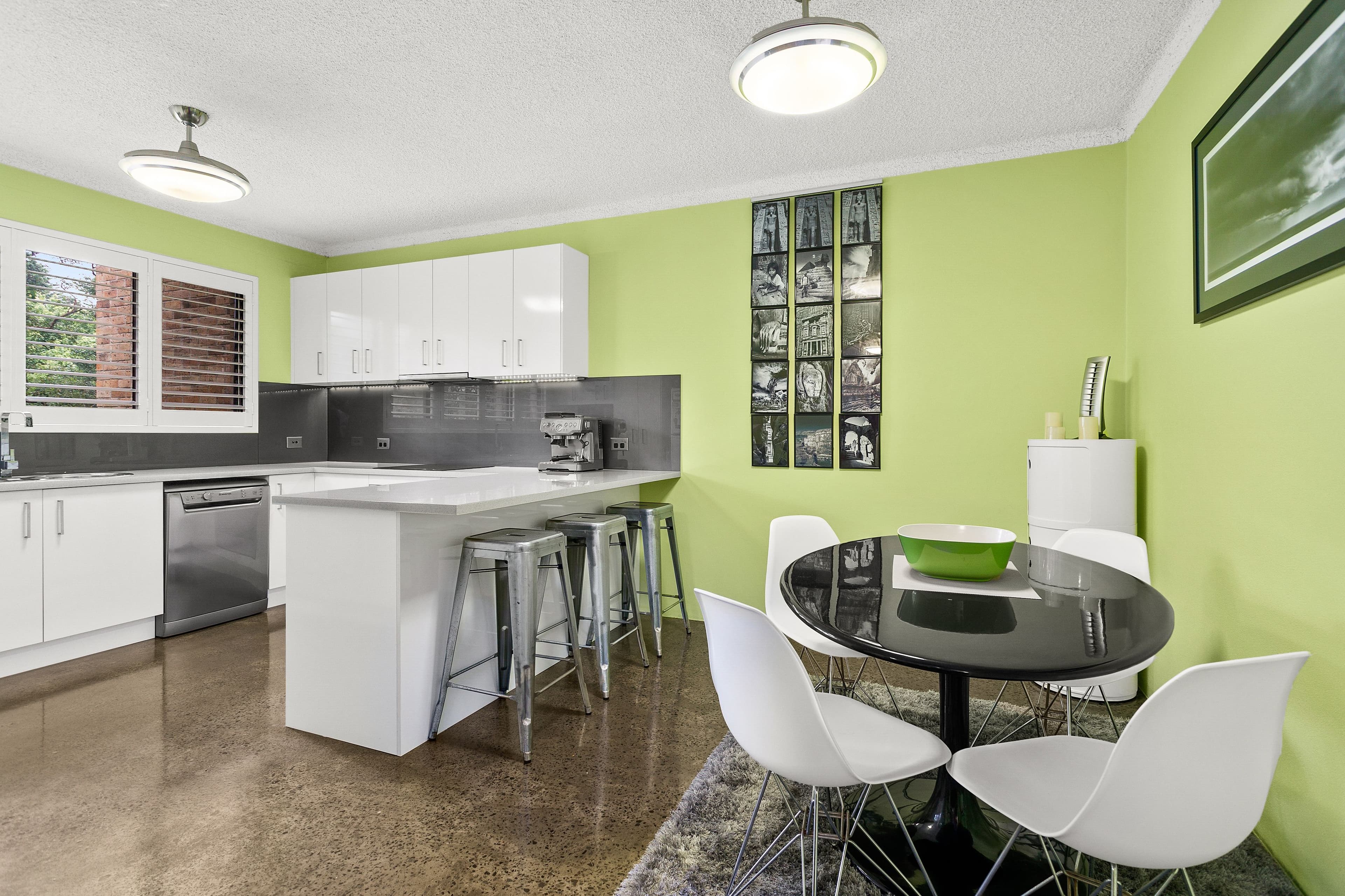 27 Mangerton Road, Wollongong NSW 2500, Wollongong - Thumbnail 2