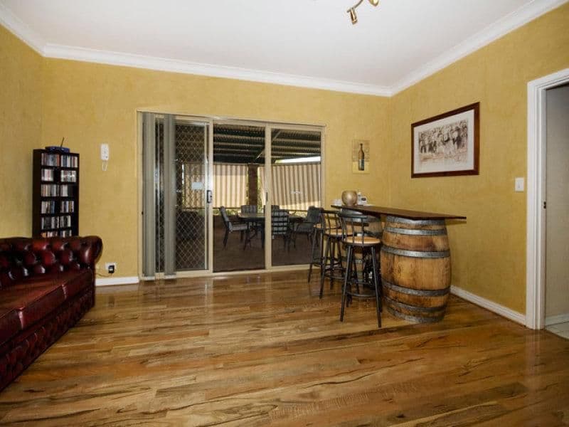 35 John Farrant Drive, GOOSEBERRY HILL WA 6076, Gooseberry Hill - Thumbnail 8