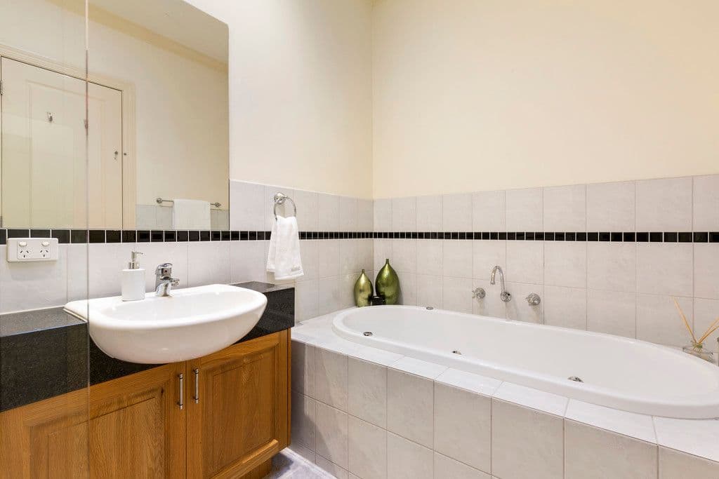71 Macrina Street, Oakleigh East VIC 3166, Oakleigh East - Thumbnail 6