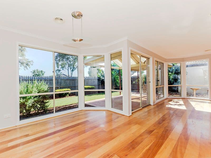 2 Millstream Avenue, Point Cook VIC 3030, Point Cook - Thumbnail 3