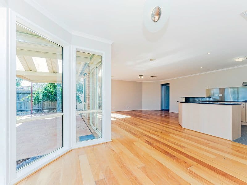 2 Millstream Avenue, Point Cook VIC 3030, Point Cook - Thumbnail 4
