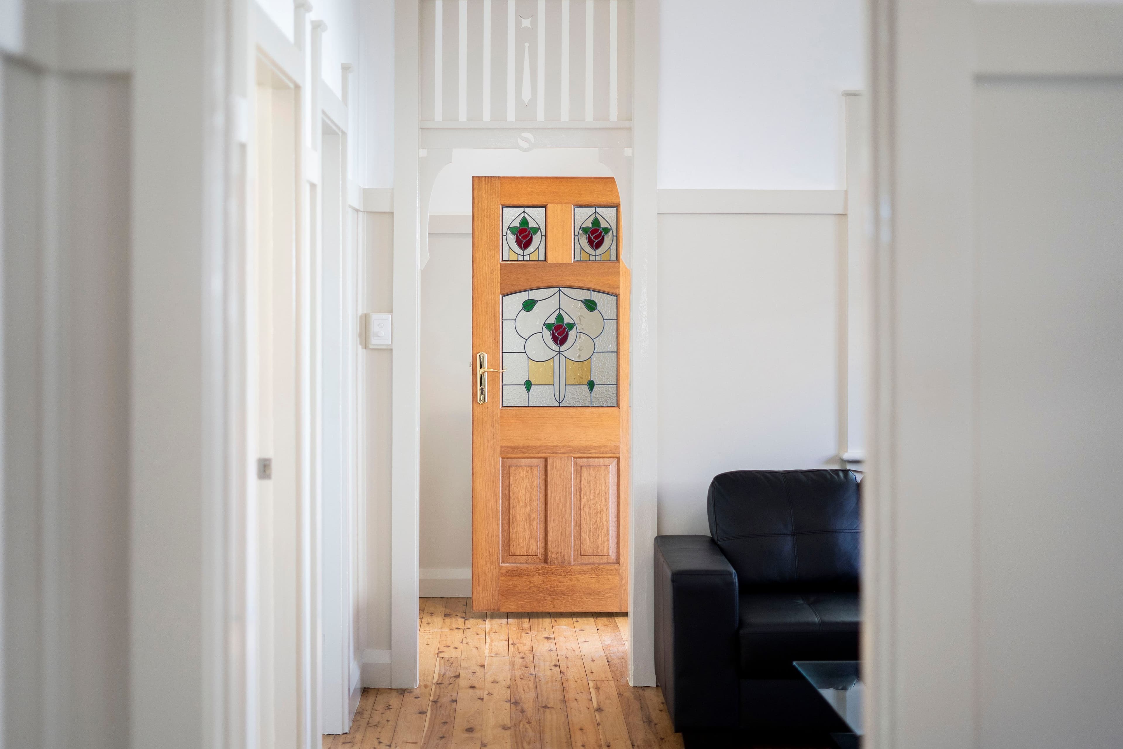 96 Uriarra Road, Crestwood - Thumbnail 3