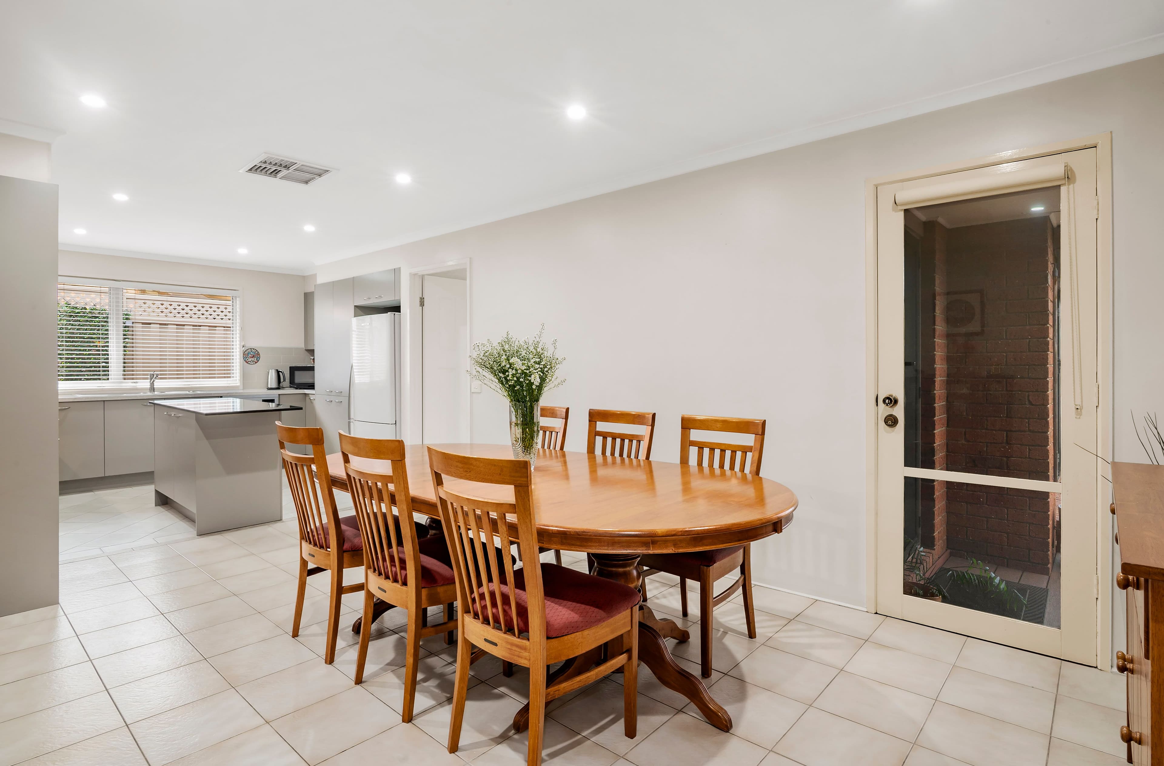 47 Veronica Crescent, Mill Park VIC 3082, Mill Park - Thumbnail 3