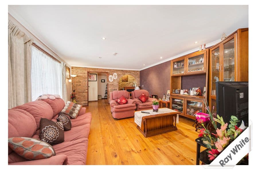 42 Pindari Crescent, QUEANBEYAN NSW 2620, Queanbeyan - Thumbnail 3