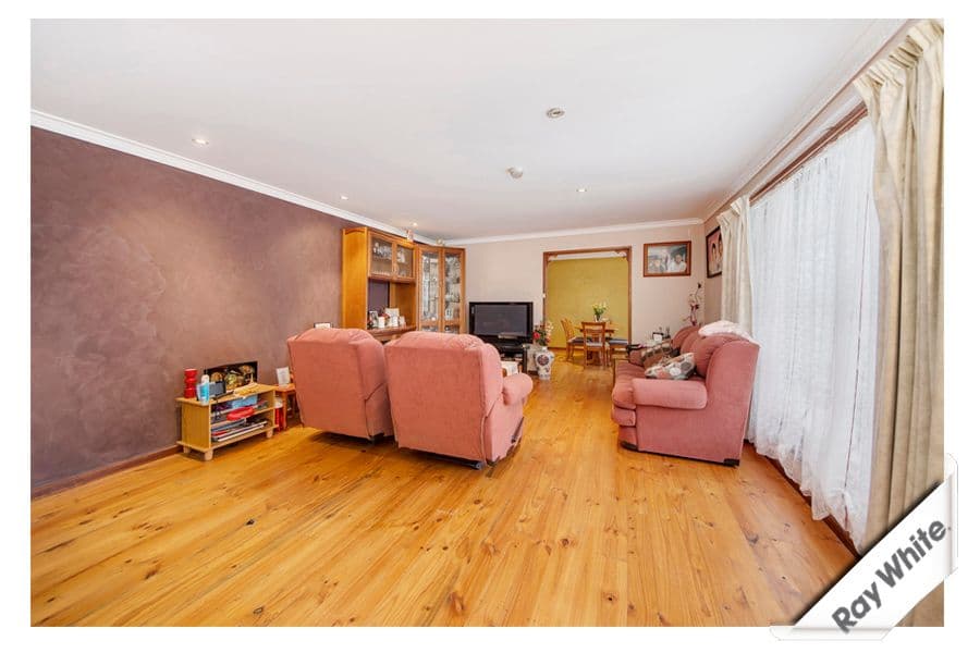 42 Pindari Crescent, QUEANBEYAN NSW 2620, Queanbeyan - Thumbnail 4