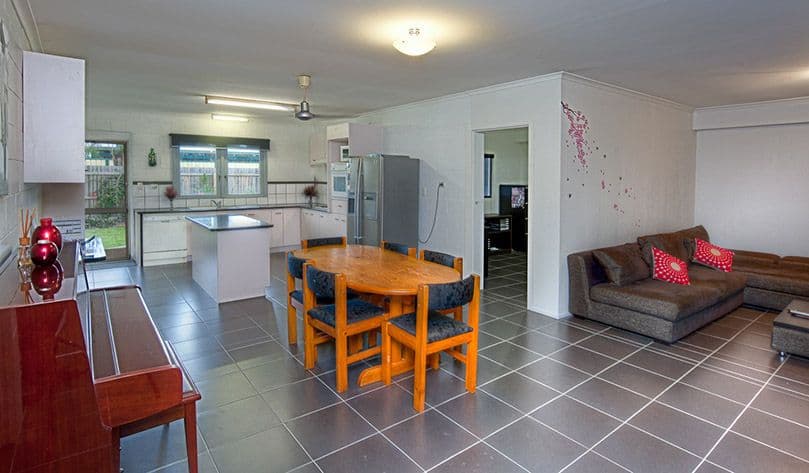 37 Nungo Street, PACIFIC PARADISE QLD 4564, Pacific Paradise - Thumbnail 3
