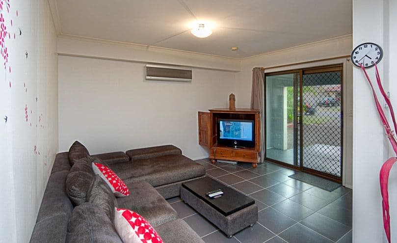 37 Nungo Street, PACIFIC PARADISE QLD 4564, Pacific Paradise - Thumbnail 4