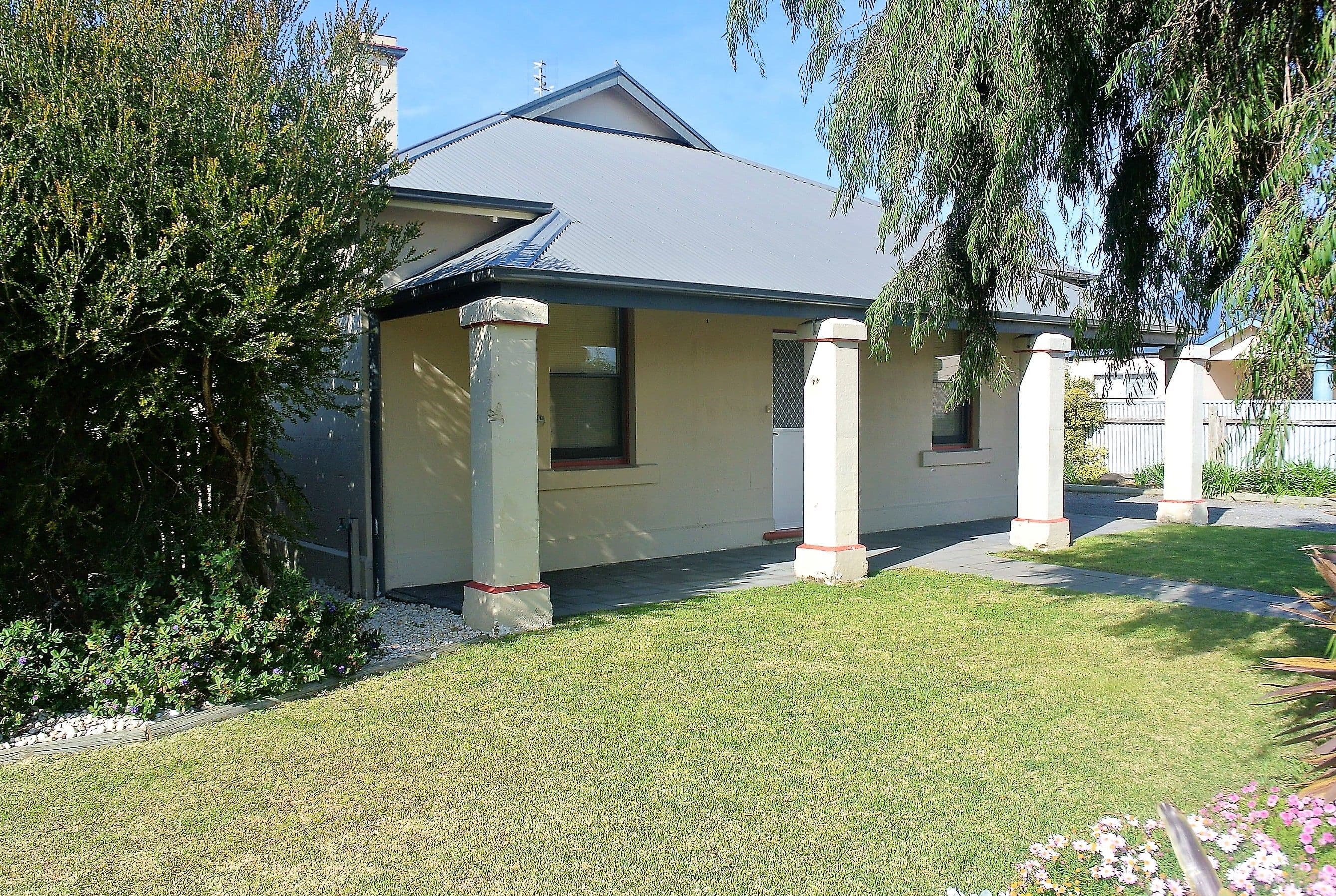 38 James Street, Kingston Se SA 5275, Kingston Se - Image 1
