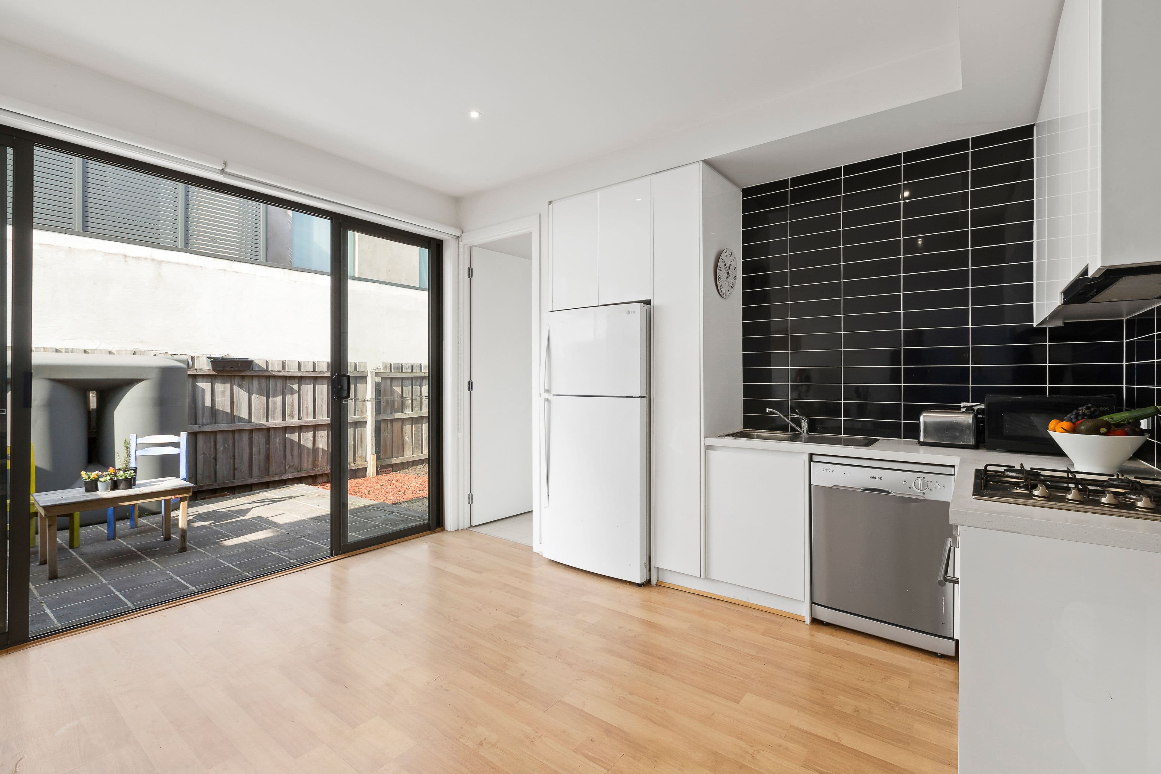 1124 North Road, Bentleigh East VIC 3165, Bentleigh East - Thumbnail 2