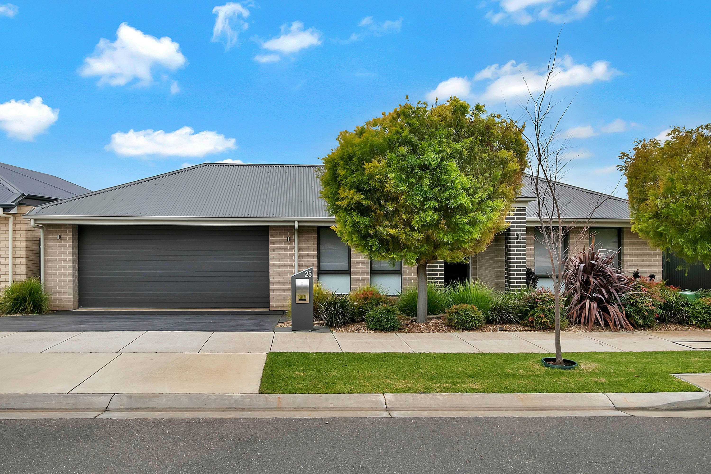 25 Treleaven Way, Gawler East SA 5118, Gawler East - Image 1