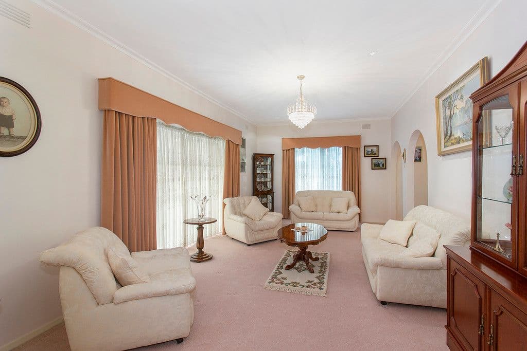 11 Jannali Drive, Dingley Village VIC 3172, Dingley Village - Thumbnail 2