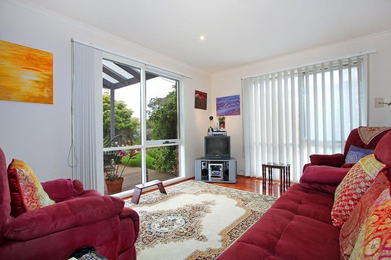 18  Rodney Court, MORNINGTON VIC 3931, Mornington - Thumbnail 2