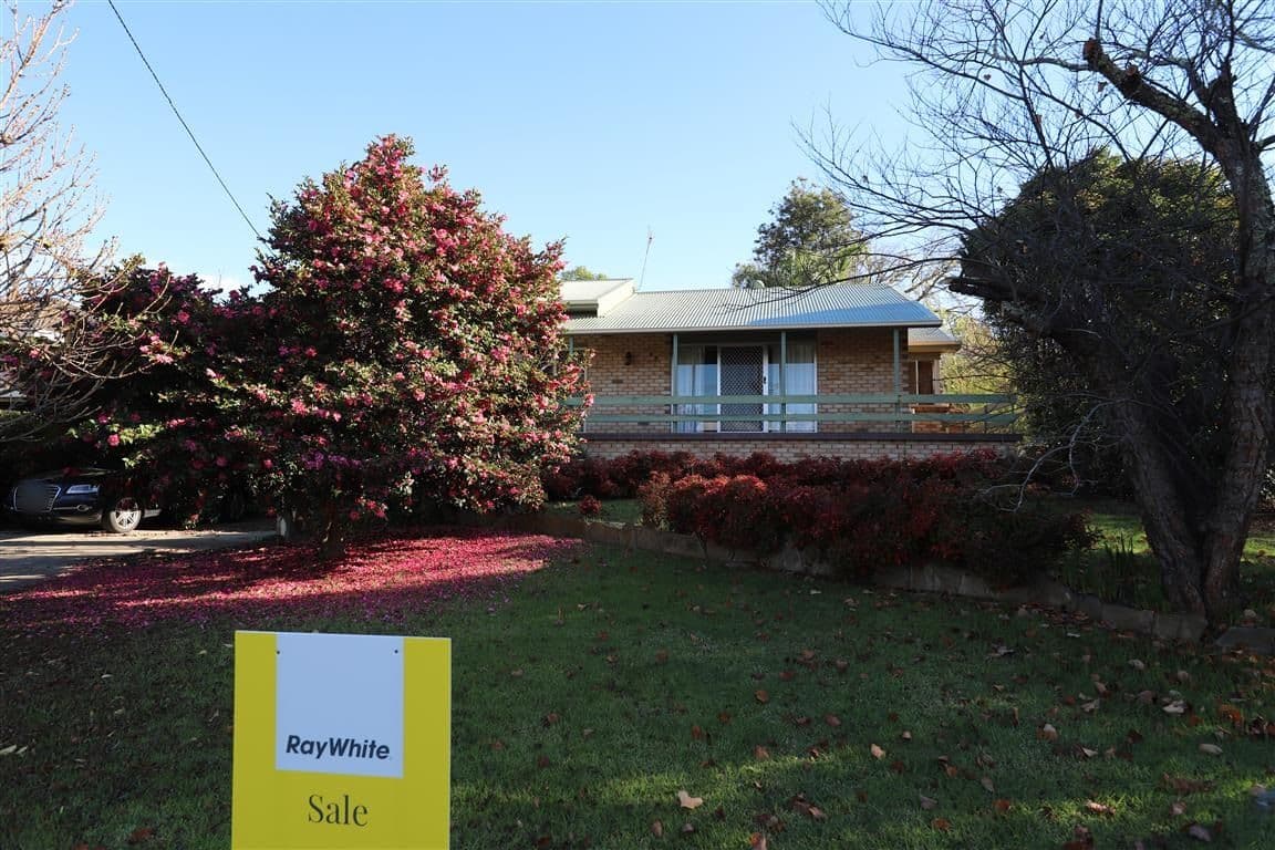 87 Lambie Street, Tumut NSW 2720, Tumut - Image 1