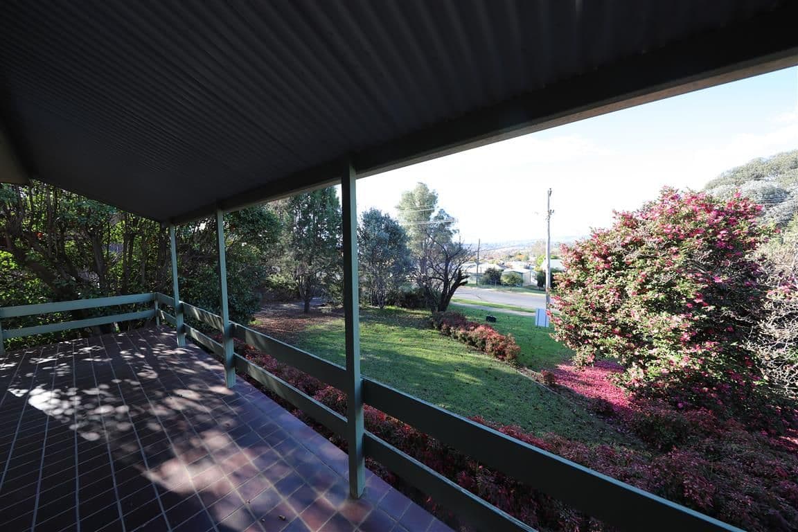 87 Lambie Street, Tumut NSW 2720, Tumut - Thumbnail 2