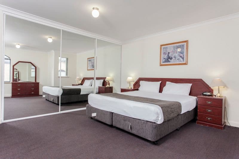 12 Kimberley Street, BELMONT WA 6104, Belmont - Thumbnail 4