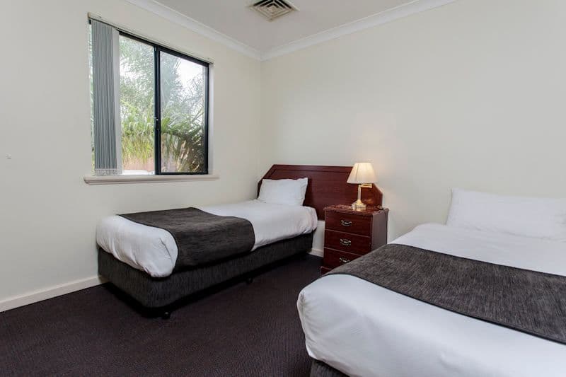12 Kimberley Street, BELMONT WA 6104, Belmont - Thumbnail 5