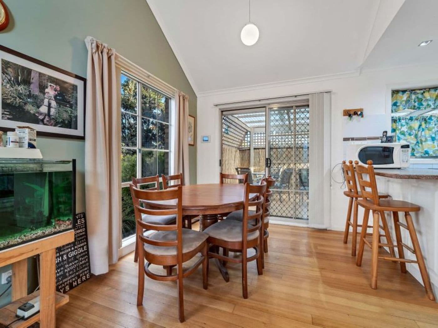 19 Niagara Way, Werribee VIC 3030, Werribee - Thumbnail 5