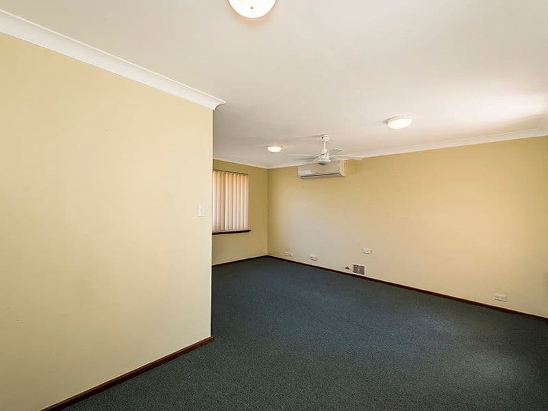 6 Breaden Drive, Cooloongup WA 6168, Cooloongup - Thumbnail 2