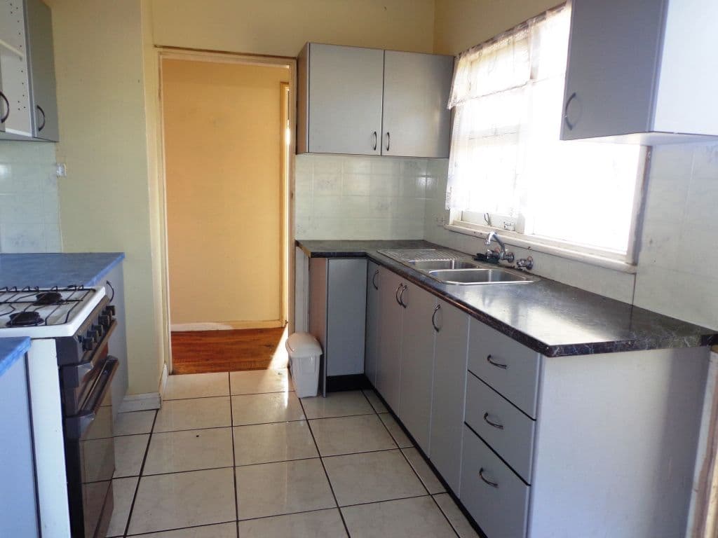43 Goodacre Avenue, FAIRFIELD WEST NSW 2165, Fairfield West - Thumbnail 2