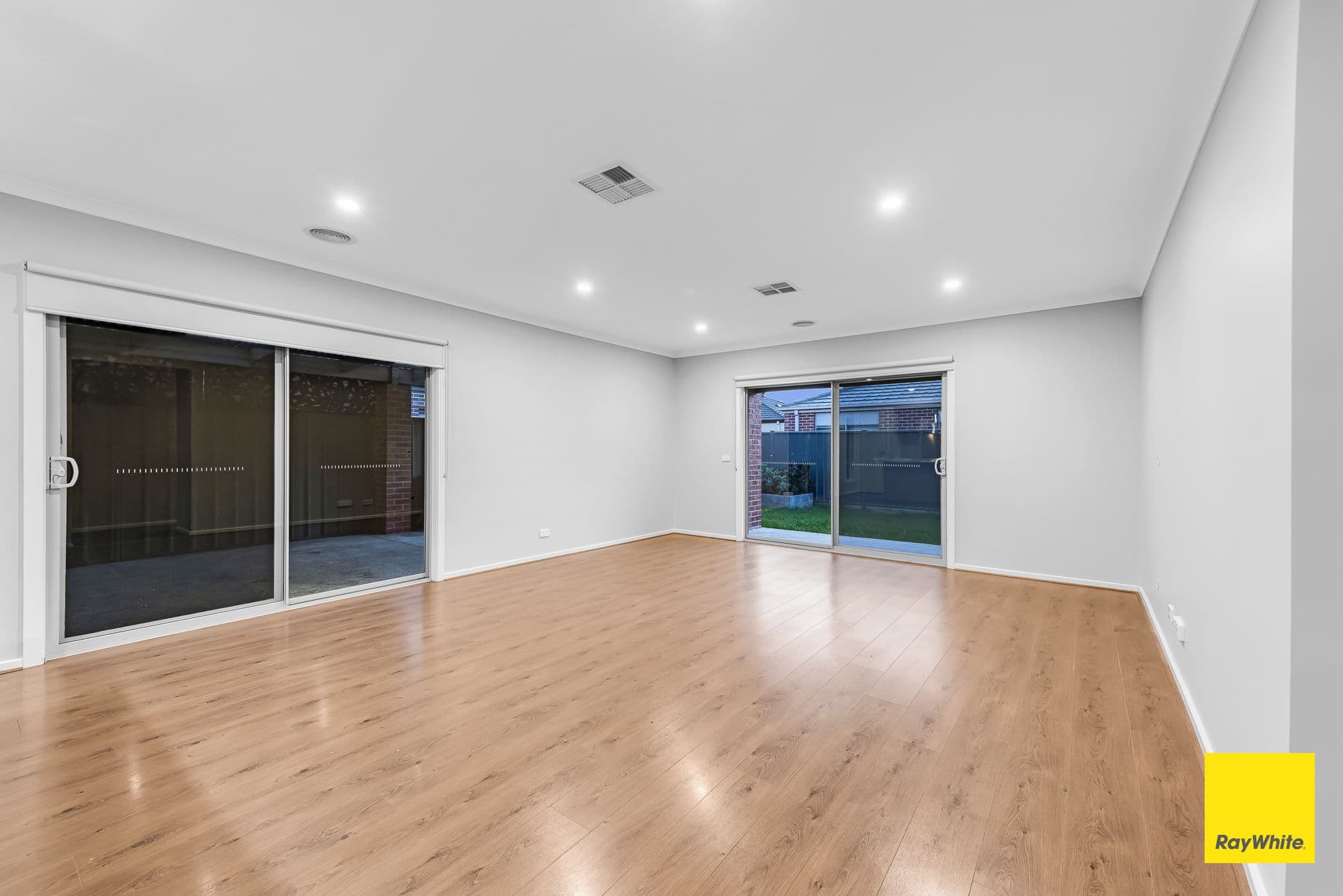 22 Zambezi Street, Tarneit VIC 3029, Tarneit - Thumbnail 8