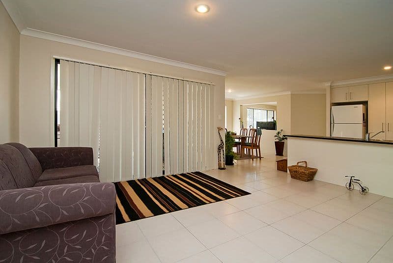 11 Durre Street, CALAMVALE QLD 4116, Calamvale - Thumbnail 5