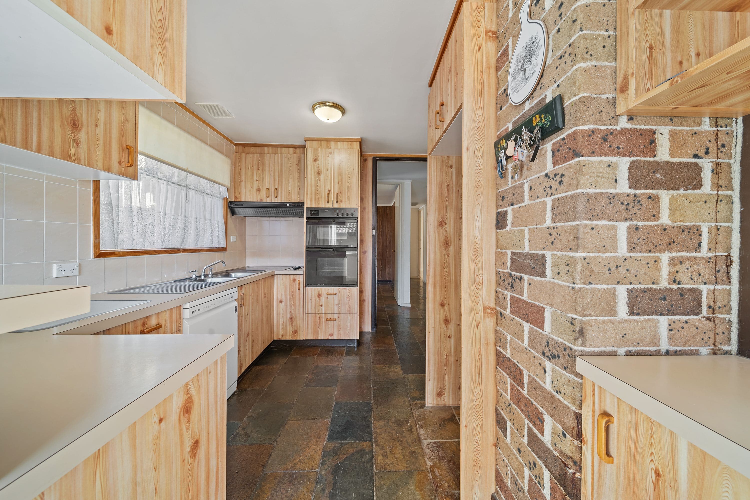 33 Enderby Street, Mawson ACT 2607, Mawson - Thumbnail 6