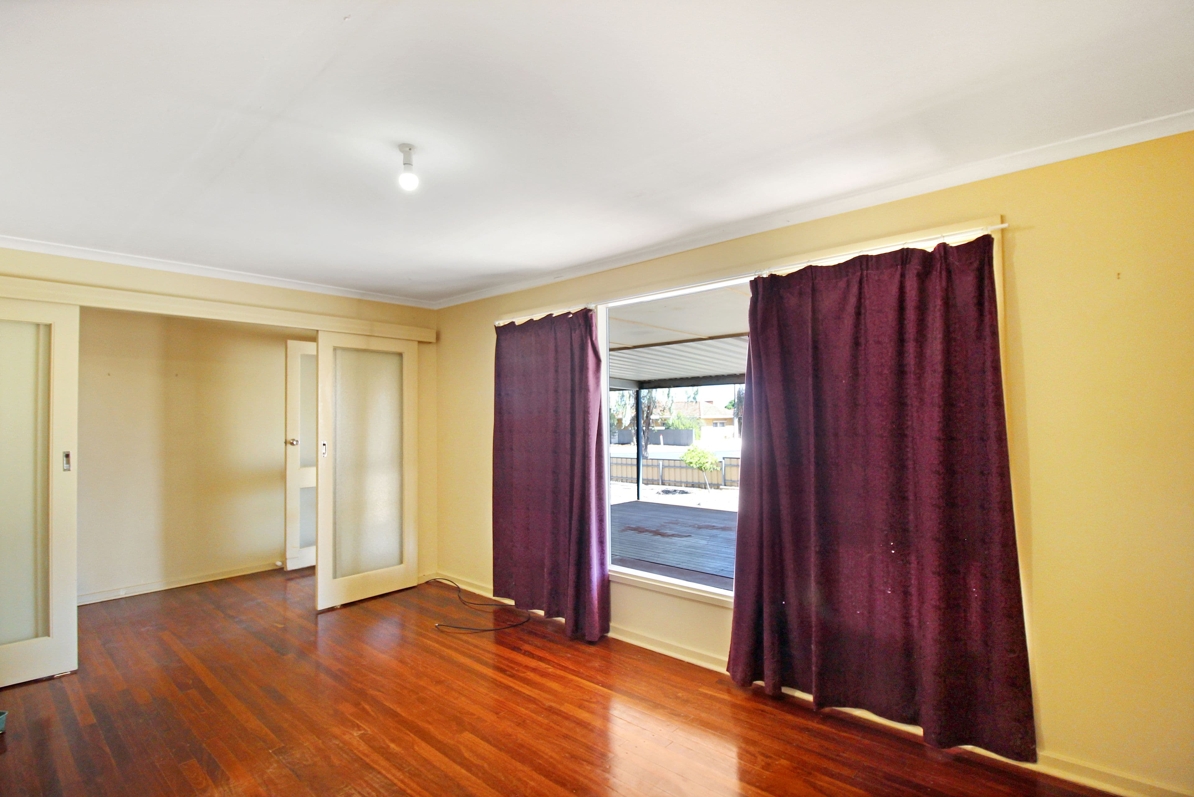 3 Burns Street, Waikerie SA 5330, Waikerie - Thumbnail 2