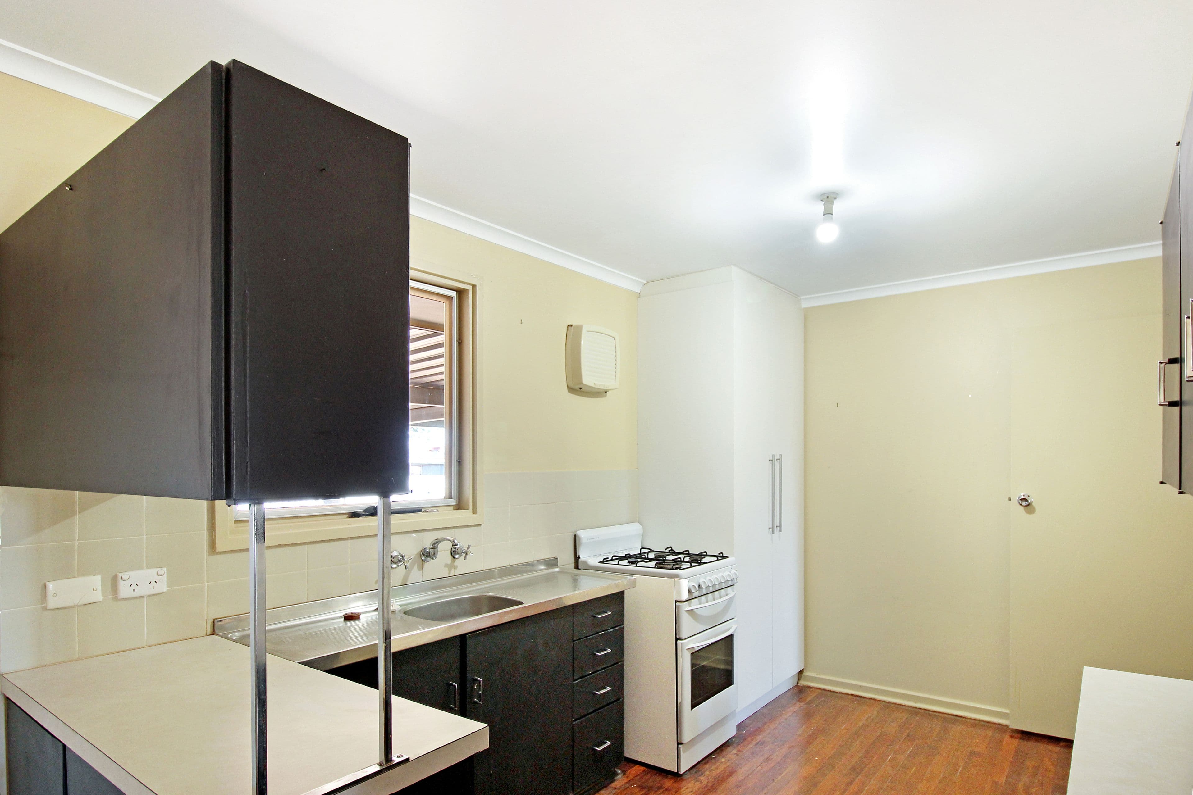 3 Burns Street, Waikerie SA 5330, Waikerie - Thumbnail 7