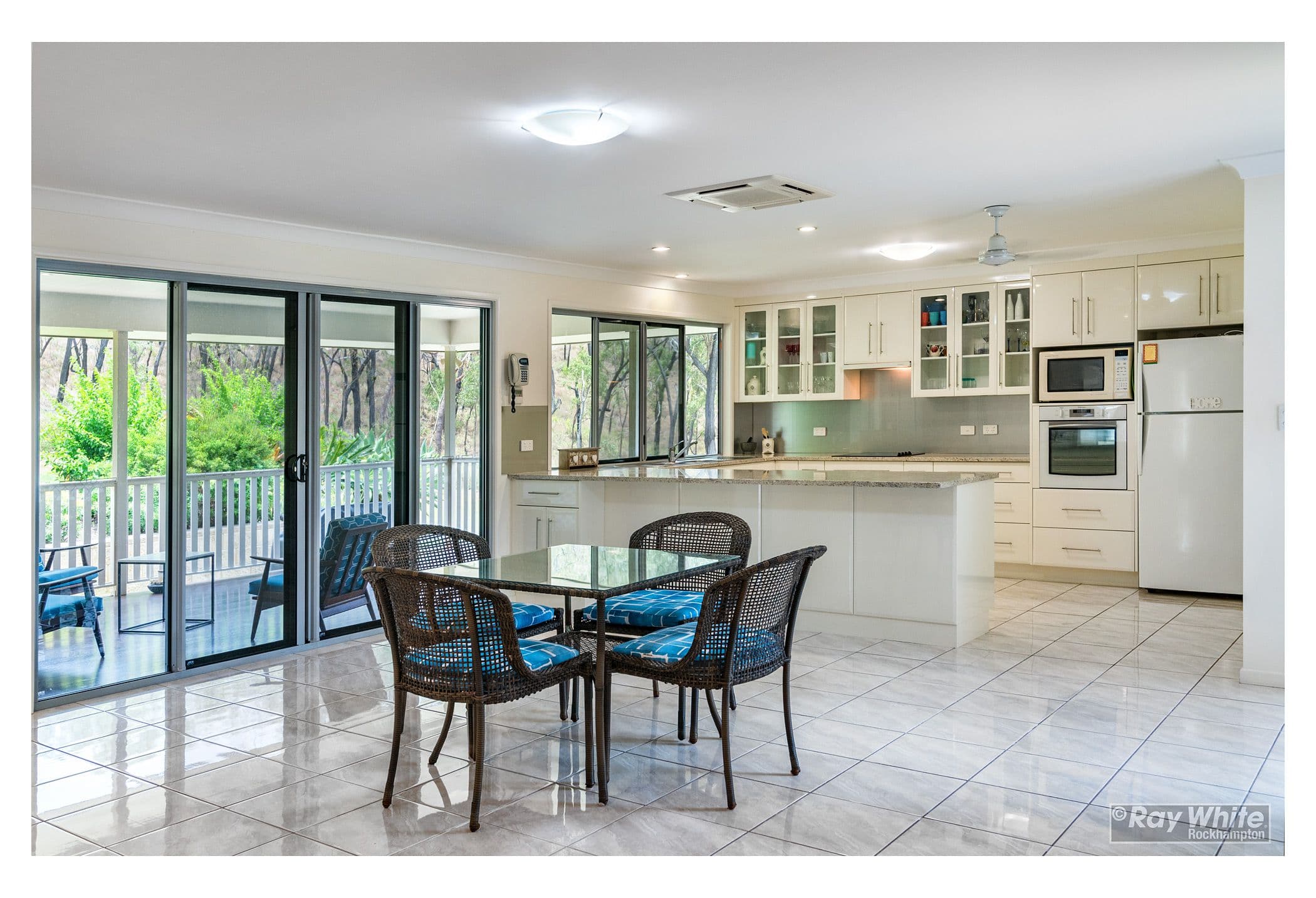 11 Retreat Avenue, Norman Gardens QLD 4701, Norman Gardens - Thumbnail 7