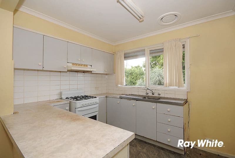 7 Rodney Close, BLACKBURN SOUTH VIC 3130, Blackburn South - Thumbnail 2