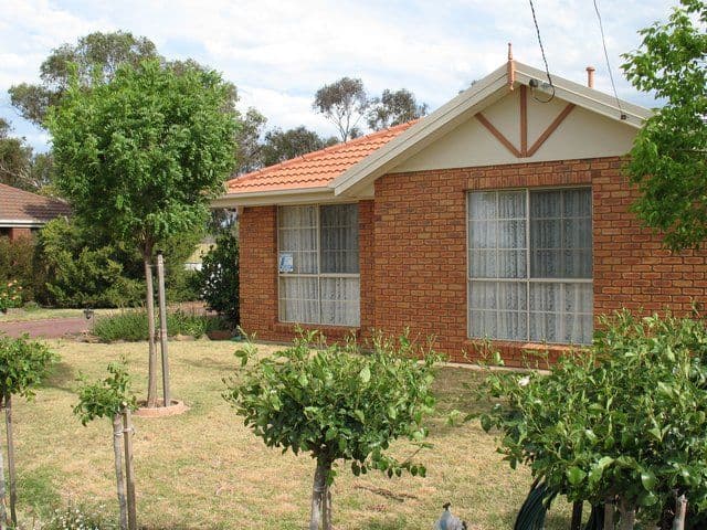 150 Jude Street, HOWLONG NSW 2643, Howlong - Thumbnail 2